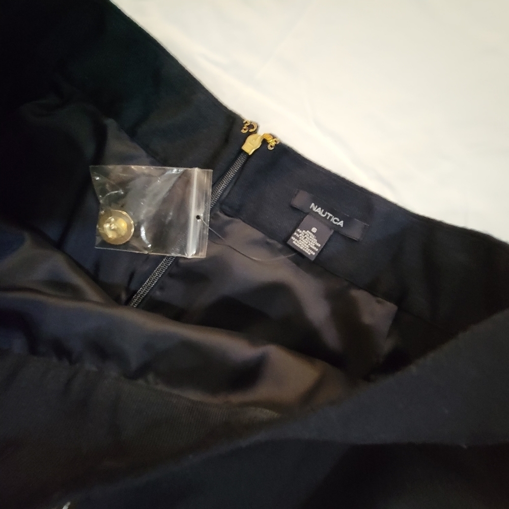 NAUTICA Navy blue Wool Blend Nautical Skirt Front Gold Buttons Size 6 - Picture 8 of 8